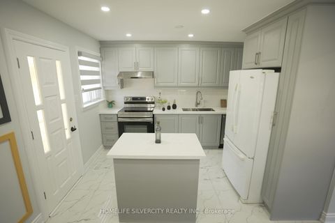 Photo 8 at 21 Billcar Road, Clairville, Toronto