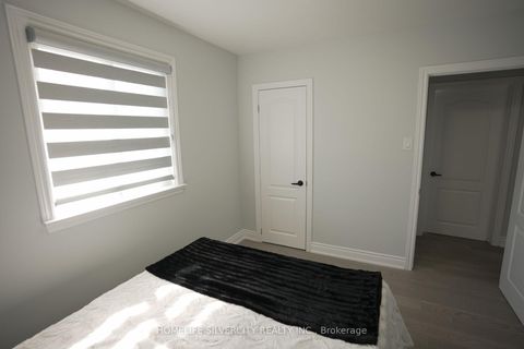 Photo 16 at 21 Billcar Road, Clairville, Toronto