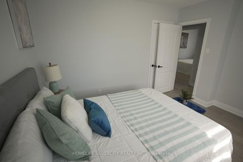 Photo 17 at 21 Billcar Road, Clairville, Toronto