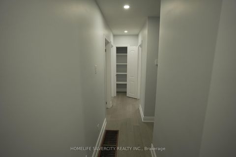 Photo 18 at 21 Billcar Road, Clairville, Toronto