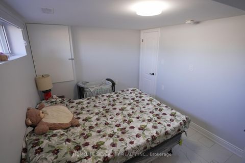 Photo 20 at 21 Billcar Road, Clairville, Toronto