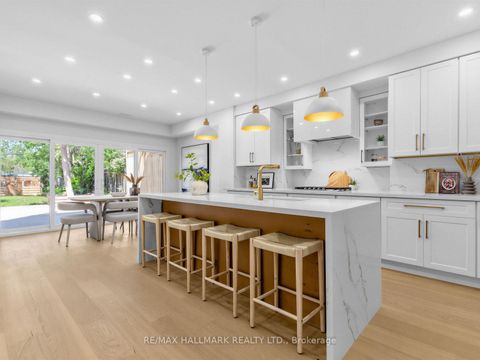 Photo 7 at 208 Gainsborough Road, Woodbine Corridor, Toronto