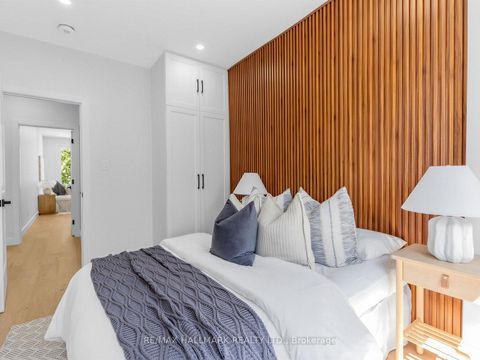 Photo 16 at 208 Gainsborough Road, Woodbine Corridor, Toronto