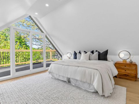 Photo 30 at 208 Gainsborough Road, Woodbine Corridor, Toronto