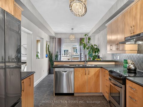 Photo 4 at 24 Mintwood Road, Patterson, Vaughan