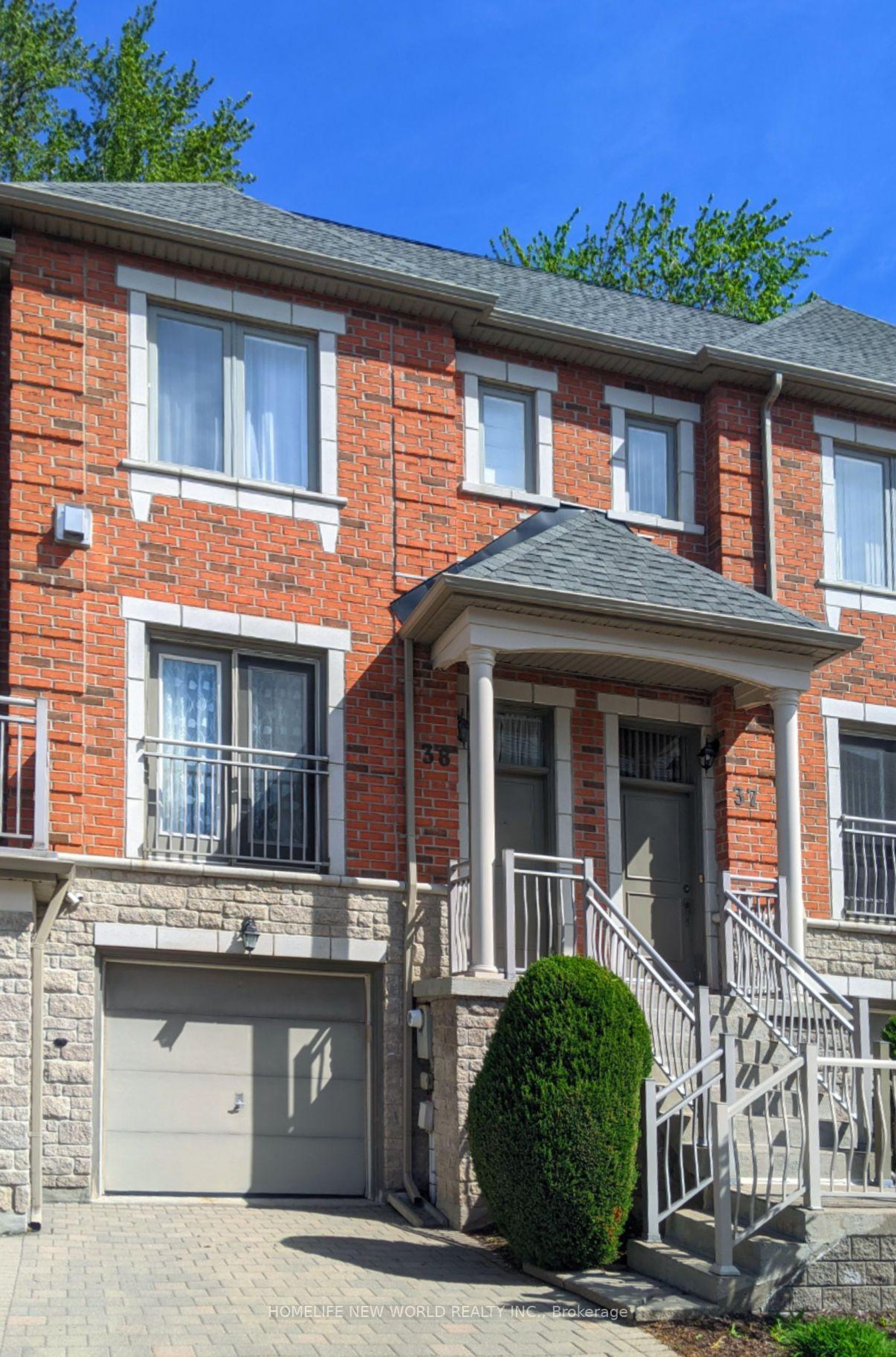 38 - 9133 Bayview Avenue, Doncrest, Richmond Hill photo number 2
