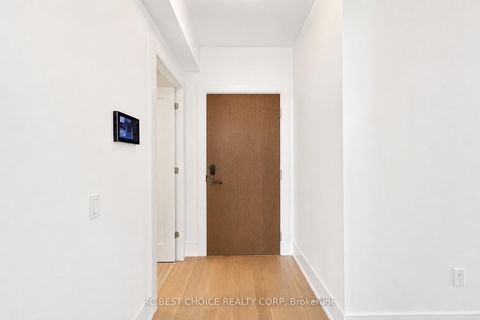 Photo 4 at 3309 - 30 Inn On The Park Drive, Don Mills, Toronto