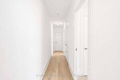 Photo 18 at 3309 - 30 Inn On The Park Drive, Don Mills, Toronto