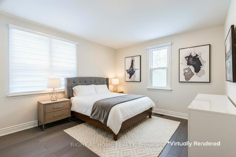 Photo 9 at 735 Srigley Street, College Manor, Newmarket
