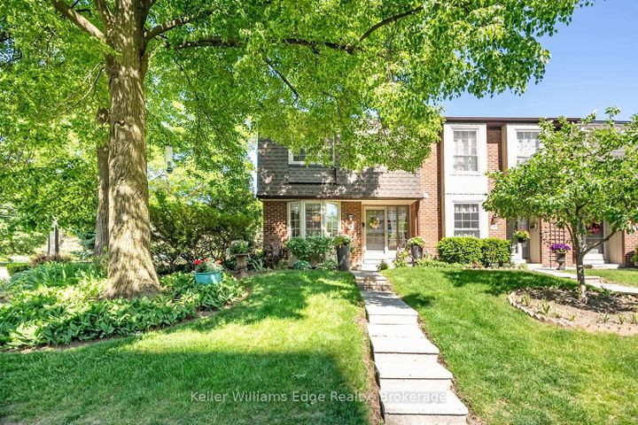 Photo 3 at 18 - 3021 Glencrest Road, Roseland, Burlington
