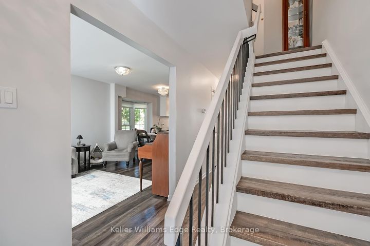 Photo 5 at 18 - 3021 Glencrest Road, Roseland, Burlington