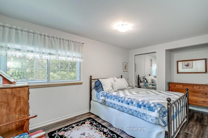 Photo 26 at 18 - 3021 Glencrest Road, Roseland, Burlington