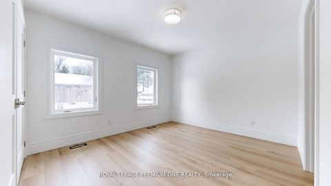 Photo 18 at 7590 19th Side Road, Schomberg, King