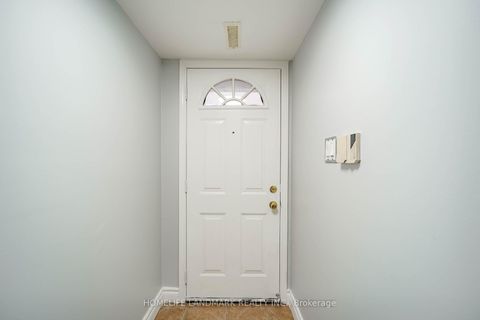 Photo 2 at 147 - 6452 Finch Avenue W, Jamestown, Toronto