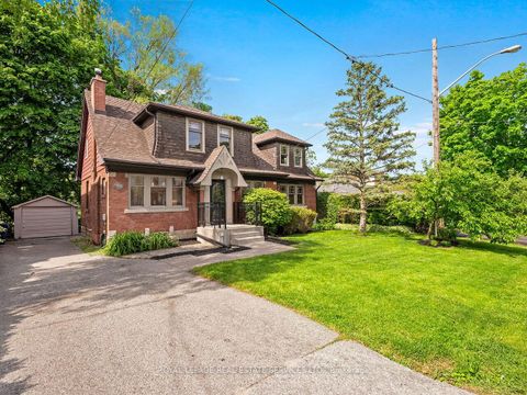 Photo 1 at 54 Oakfield Drive, Queensway, Toronto