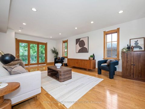 Photo 6 at 54 Oakfield Drive, Queensway, Toronto