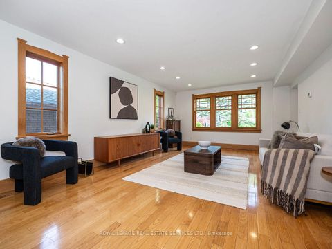 Photo 8 at 54 Oakfield Drive, Queensway, Toronto