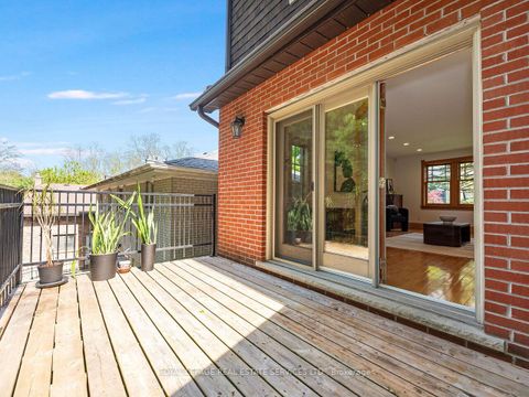 Photo 10 at 54 Oakfield Drive, Queensway, Toronto