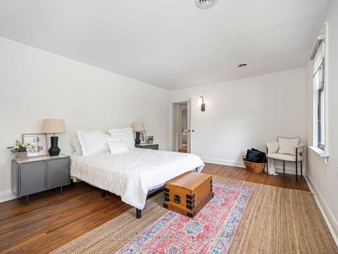Photo 23 at 54 Oakfield Drive, Queensway, Toronto
