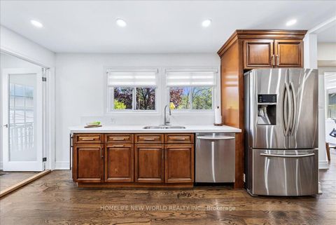Photo 15 at 853 Fairbank Avenue, Historic Lakeshore Communities, Georgina