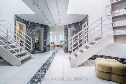 Photo 2 at 707 - 401 Queens Quay W, Waterfront Communities C1, Toronto