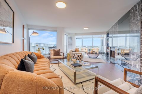 Photo 3 at 707 - 401 Queens Quay W, Waterfront Communities C1, Toronto