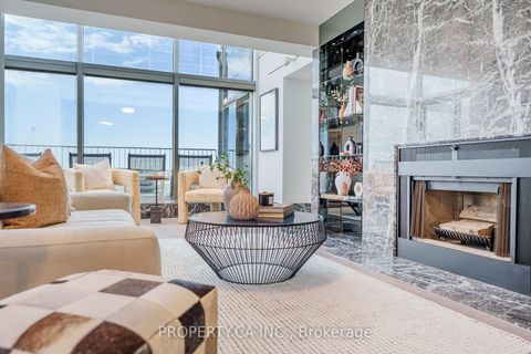 Photo 7 at 707 - 401 Queens Quay W, Waterfront Communities C1, Toronto