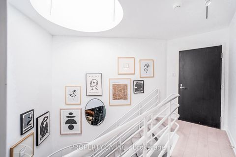 Photo 17 at 707 - 401 Queens Quay W, Waterfront Communities C1, Toronto