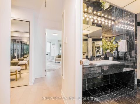 Photo 21 at 707 - 401 Queens Quay W, Waterfront Communities C1, Toronto