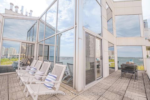 Photo 26 at 707 - 401 Queens Quay W, Waterfront Communities C1, Toronto