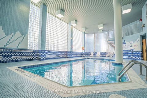 Photo 31 at 707 - 401 Queens Quay W, Waterfront Communities C1, Toronto