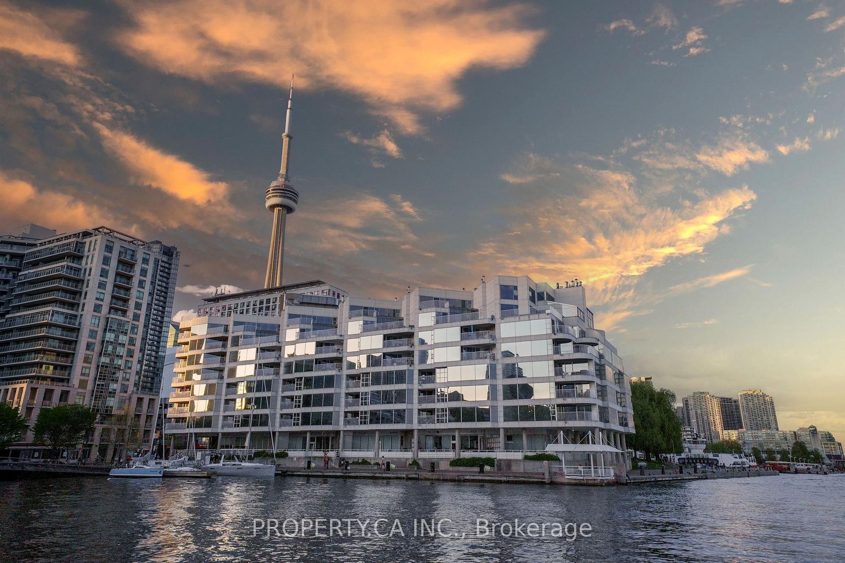 707 - 401 Queens Quay W, Waterfront Communities C1, Toronto photo number 2