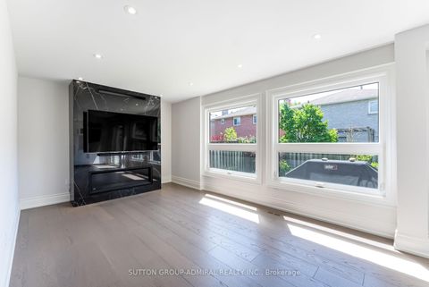 Photo 13 at 79 Brickstone Circle, Brownridge, Vaughan