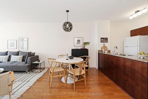 Photo 10 at #1510 - 35 Mariner Terrace, Waterfront Communities C1, Toronto