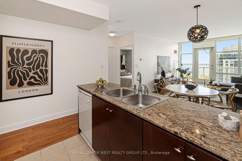 Photo 12 at #1510 - 35 Mariner Terrace, Waterfront Communities C1, Toronto