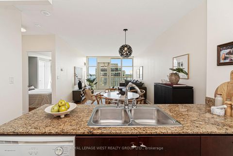 Photo 13 at #1510 - 35 Mariner Terrace, Waterfront Communities C1, Toronto