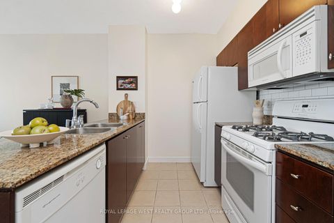Photo 14 at #1510 - 35 Mariner Terrace, Waterfront Communities C1, Toronto
