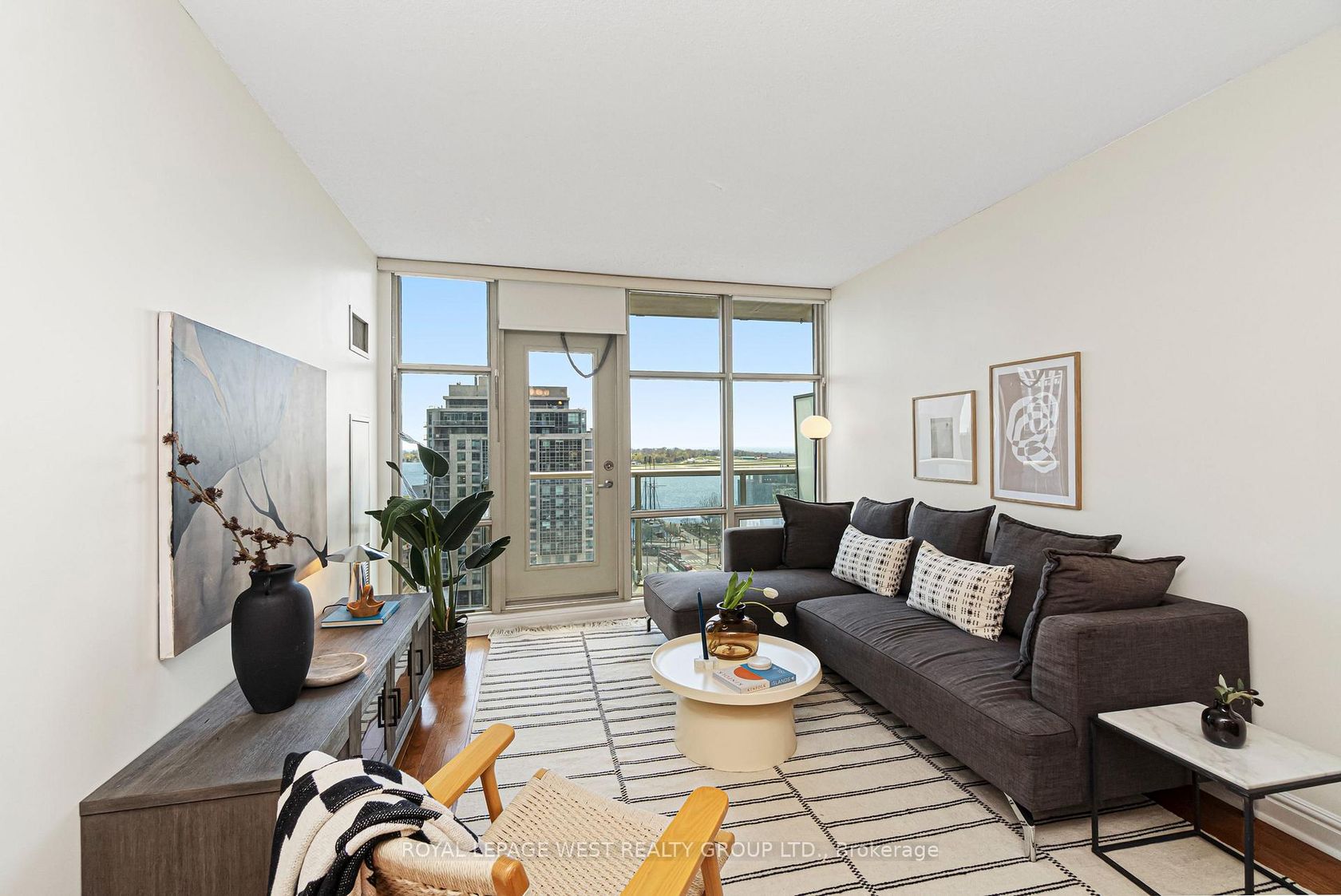#1510 - 35 Mariner Terrace, Waterfront Communities C1, Toronto photo number 2
