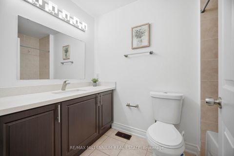 Photo 31 at 356 Rannie Road, Summerhill Estates, Newmarket