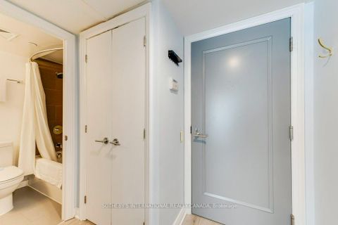Photo 3 at 409 - 155 Yorkville Avenue, Annex, Toronto