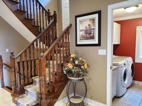Photo 8 at 10 Red Ash Drive, Legacy, Markham