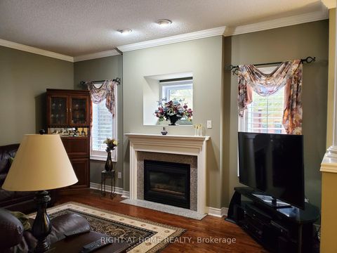 Photo 9 at 10 Red Ash Drive, Legacy, Markham