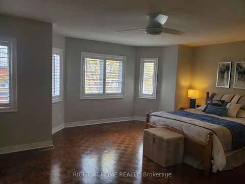 Photo 14 at 10 Red Ash Drive, Legacy, Markham