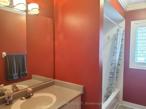 Photo 18 at 10 Red Ash Drive, Legacy, Markham
