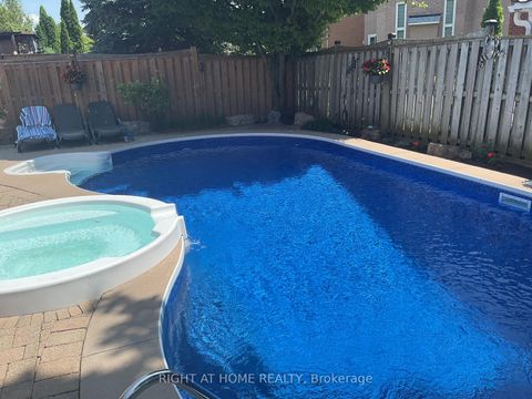 Photo 30 at 10 Red Ash Drive, Legacy, Markham