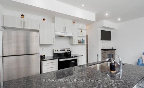 Photo 6 at 15 Haven Lane, Painswick South, Barrie