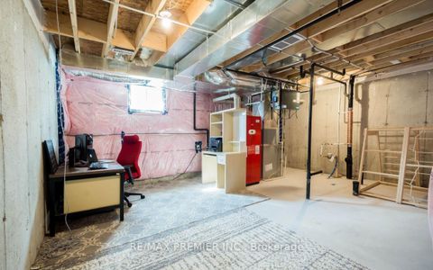 Photo 12 at 15 Haven Lane, Painswick South, Barrie