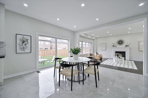 Photo 14 at 1726 Emberton Way, Alcona, Innisfil