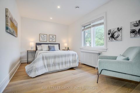 Photo 34 at 3 Silverwood Avenue, Forest Hill South, Toronto