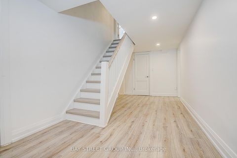 Photo 37 at 3 Silverwood Avenue, Forest Hill South, Toronto